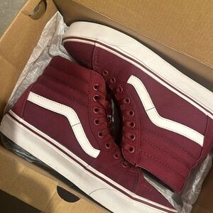 Trendy vans High top